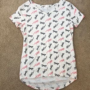 Old Navy t-shirt